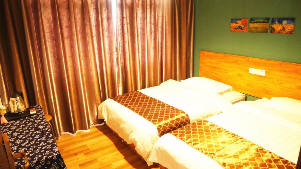Zhangjiajie Peakcap Backpacker Hostel Екстериор снимка