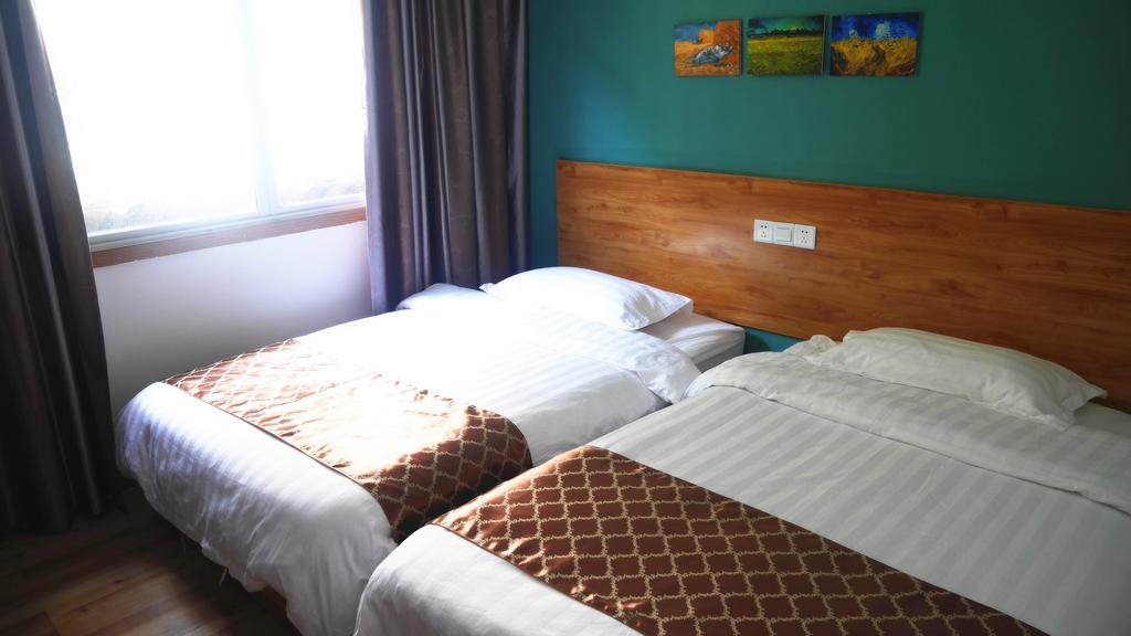 Zhangjiajie Peakcap Backpacker Hostel Екстериор снимка