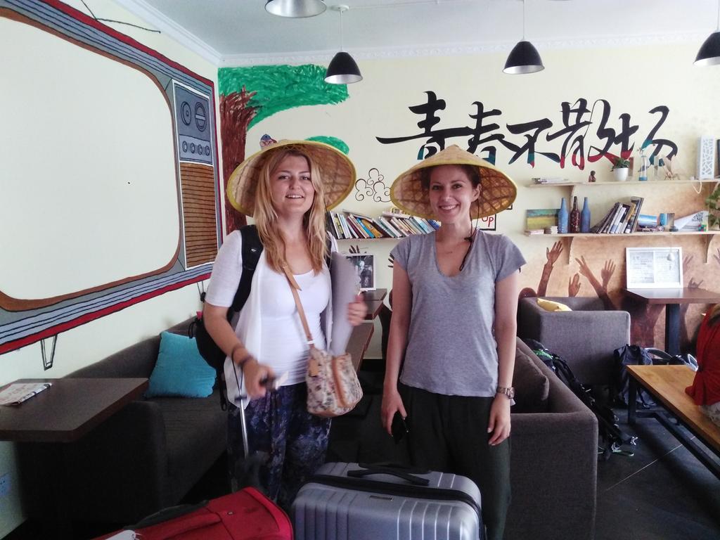 Zhangjiajie Peakcap Backpacker Hostel Екстериор снимка